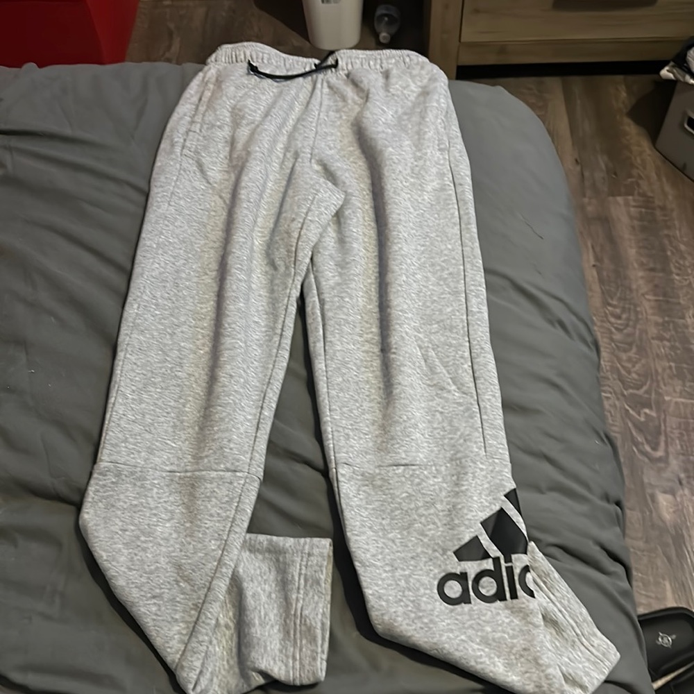 Men’s sweatpants